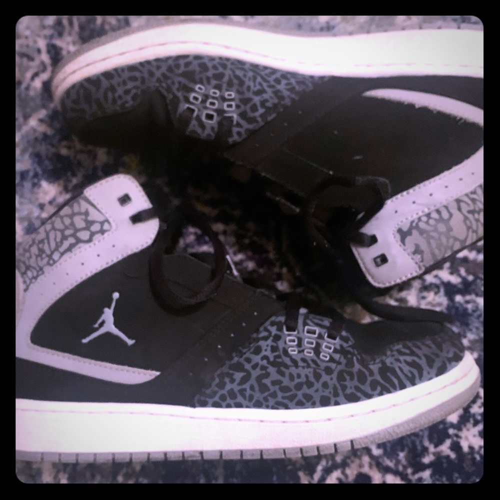 Jordan Sneakers Size 5Y